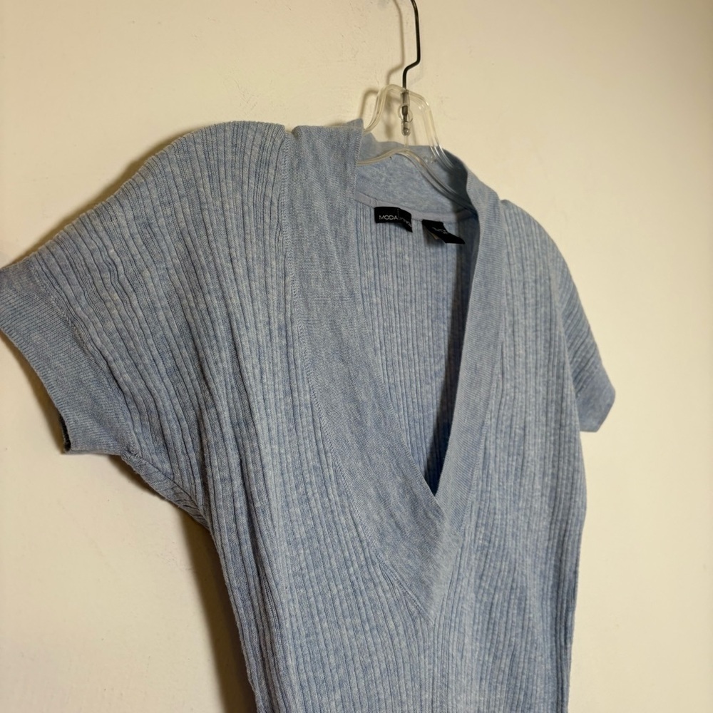 MODA INTERNATIONAL Vintage Y2K Sky Blue V-Neck Ribbed Cotton Short Sleeve Top - Picture 9 of 13